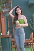 正在车里 你的细节